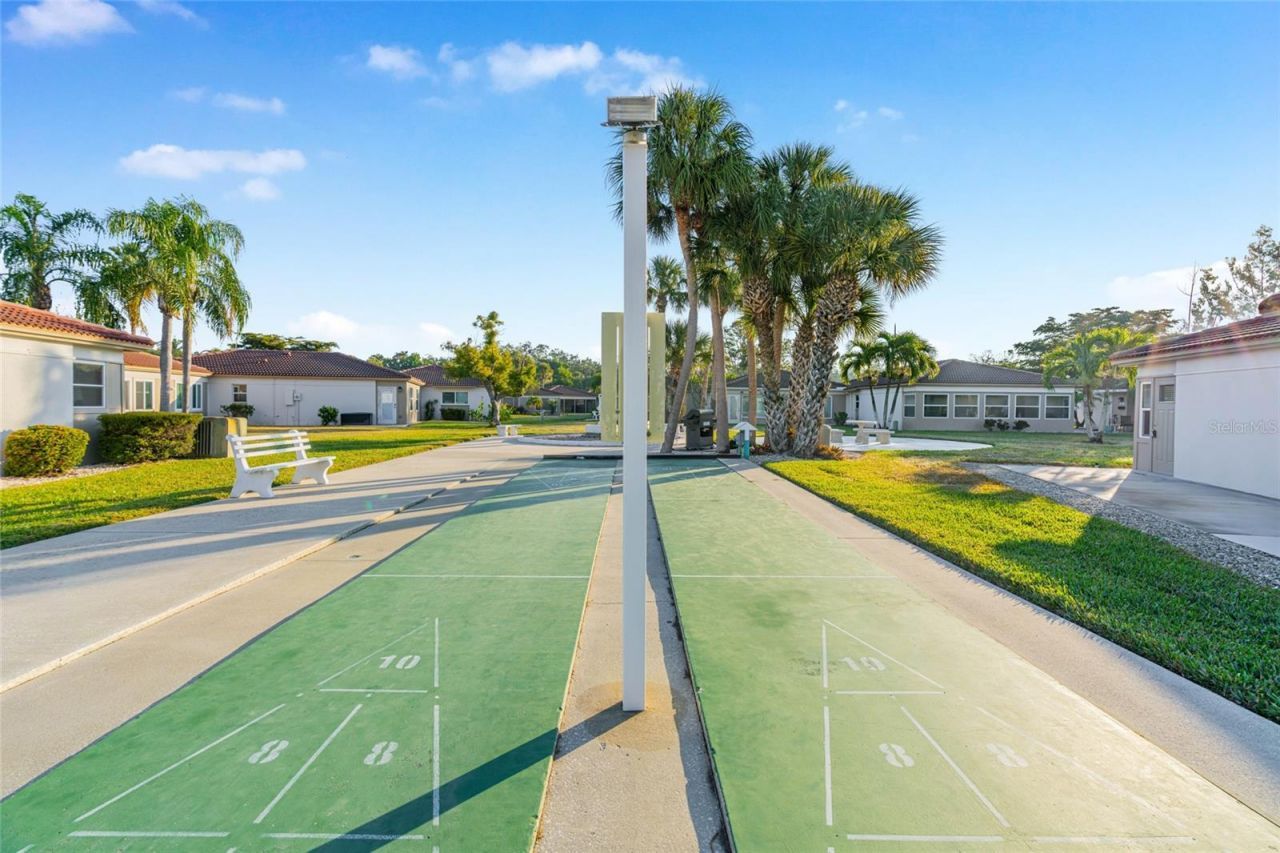 116 Vista Hermosa Circle, Unit 204C, Sarasota, FL 34242 Photo