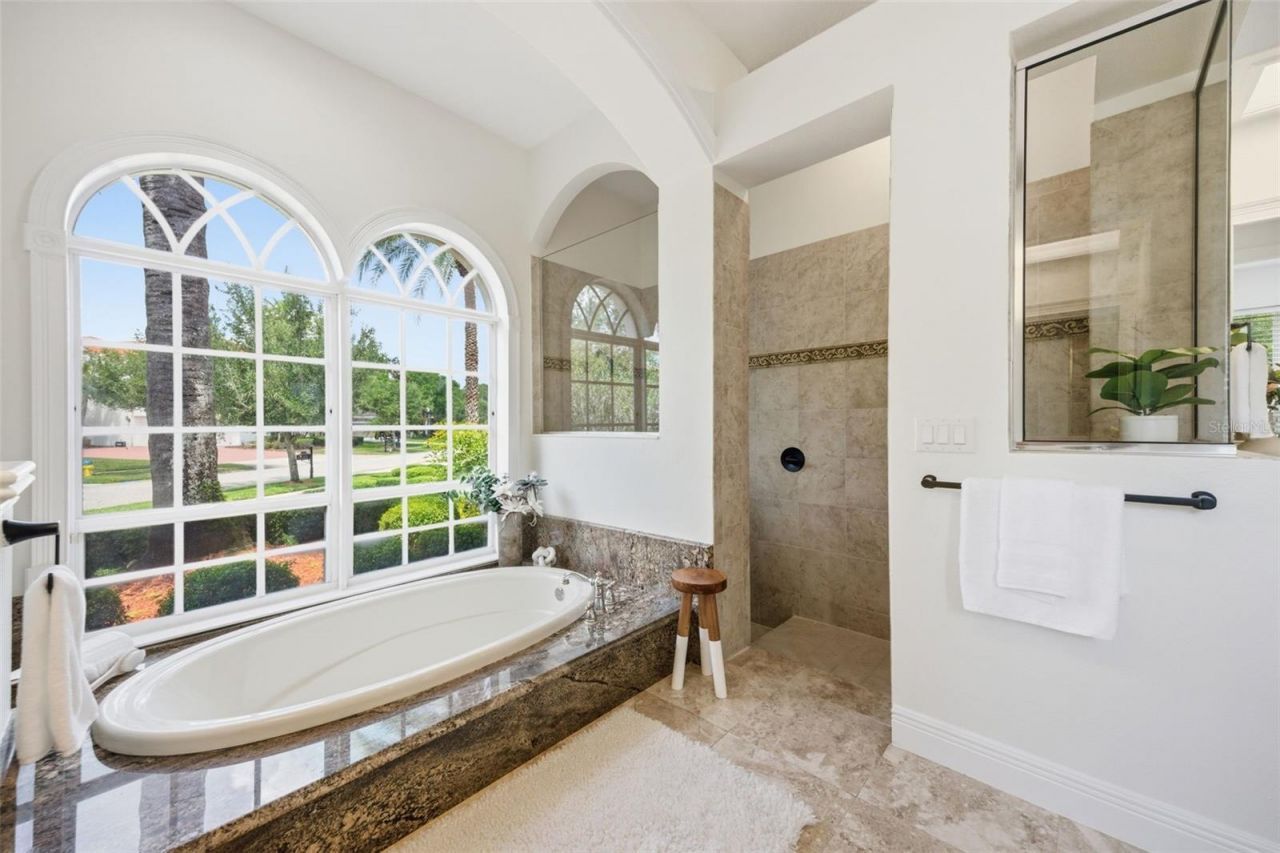9409 Tree Tops Lake Road, Tampa, FL 33626 Photo