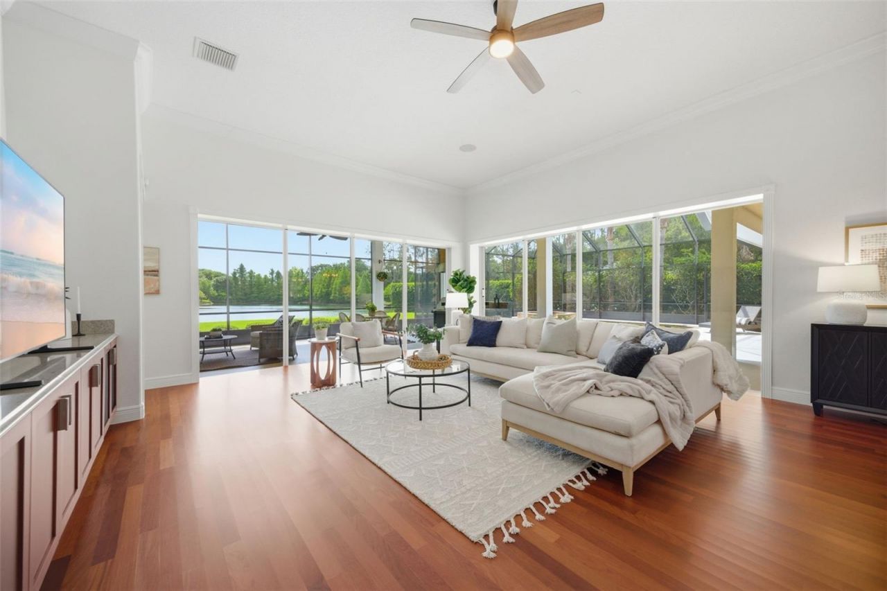 9409 Tree Tops Lake Road, Tampa, FL 33626 Photo