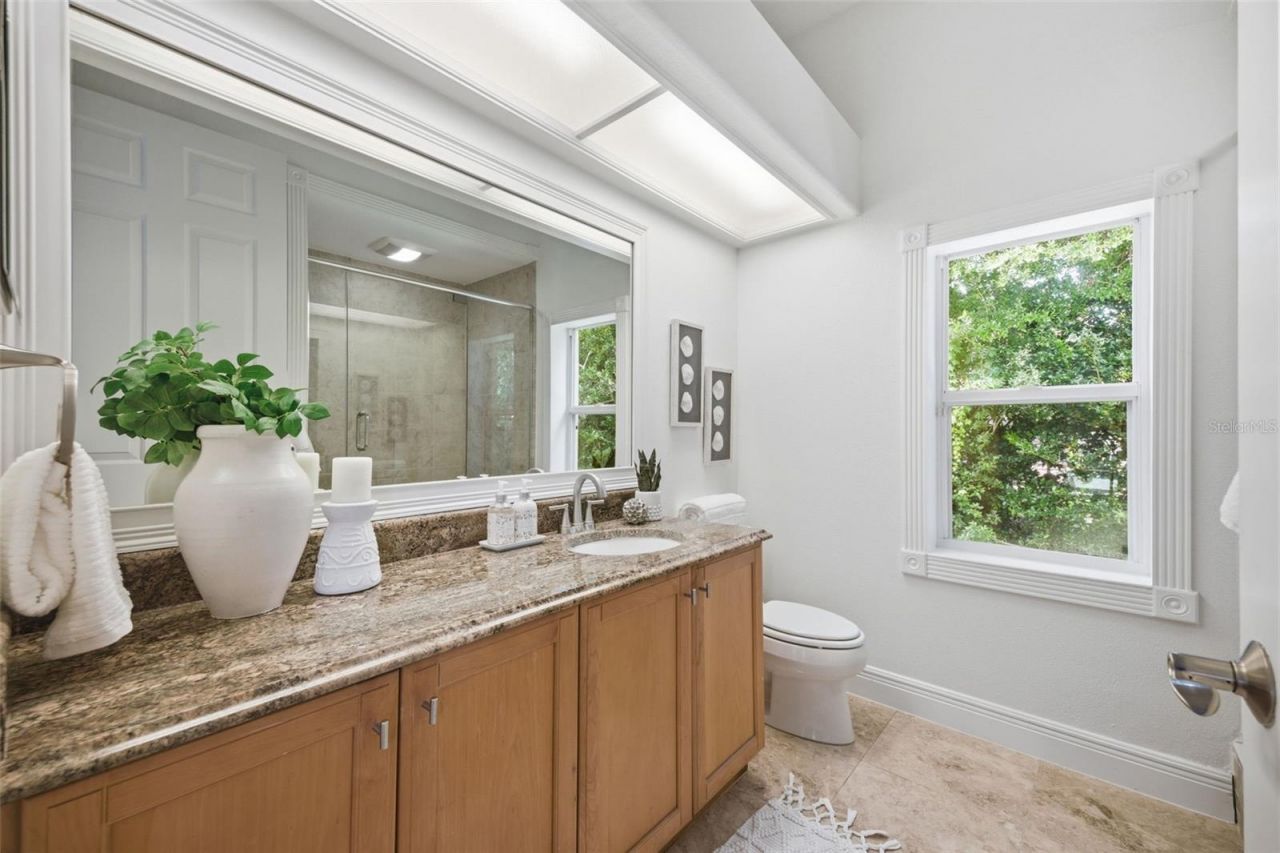 9409 Tree Tops Lake Road, Tampa, FL 33626 Photo