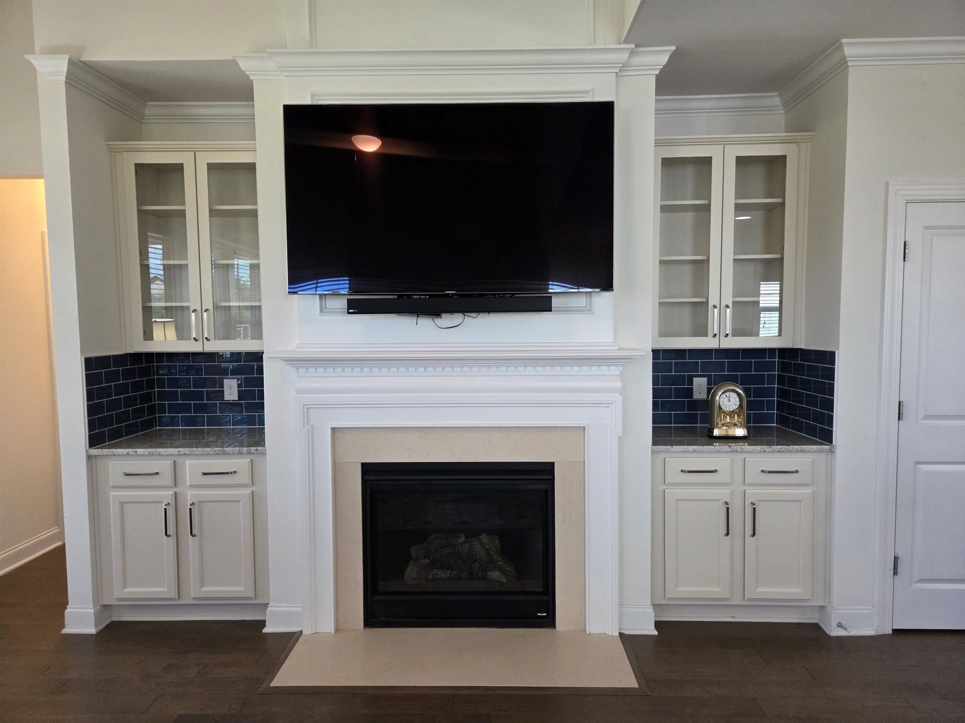 1000 Englemann Oak Dr. Photo 24