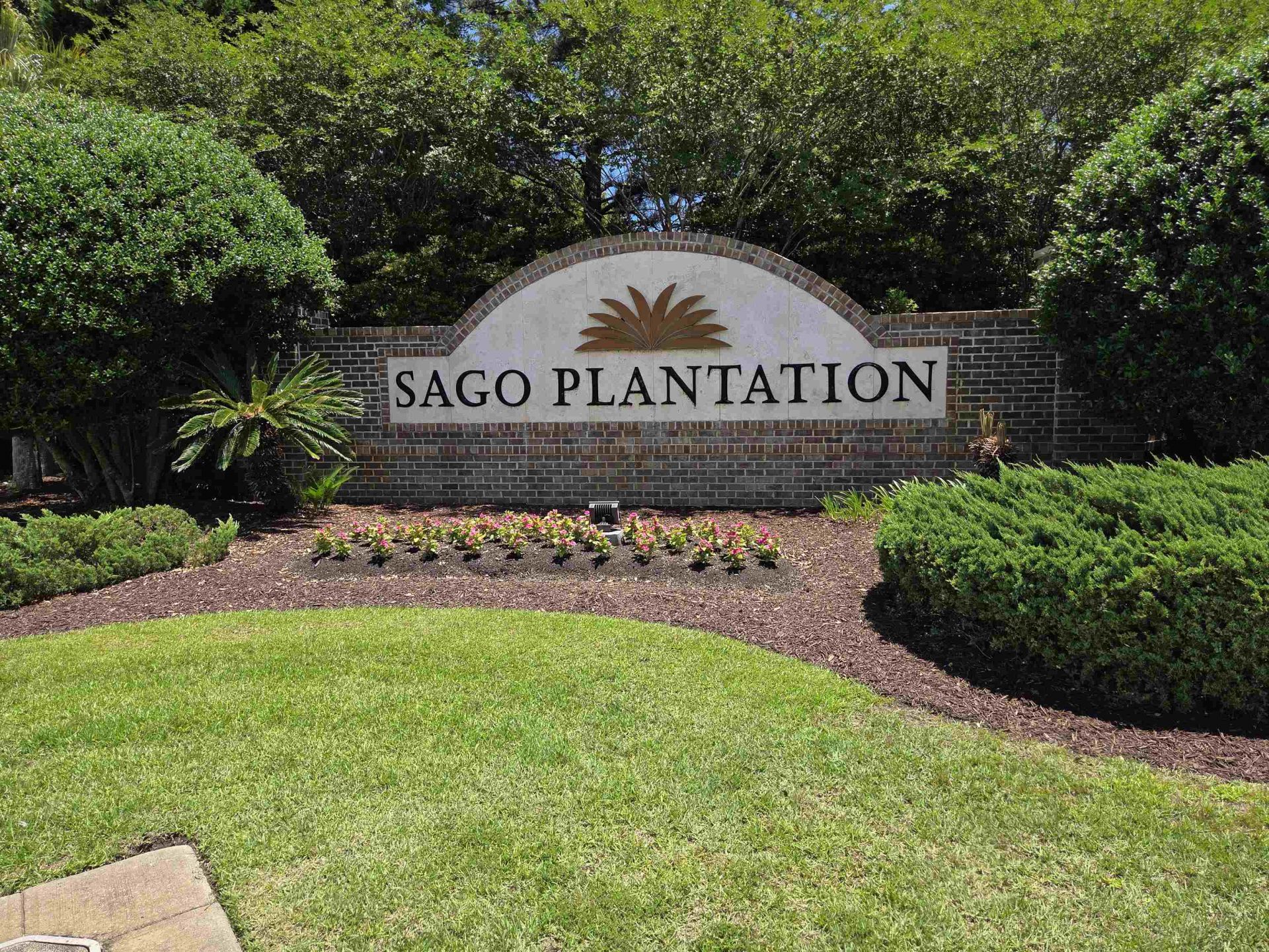1000 Englemann Oak Dr. Photo 55