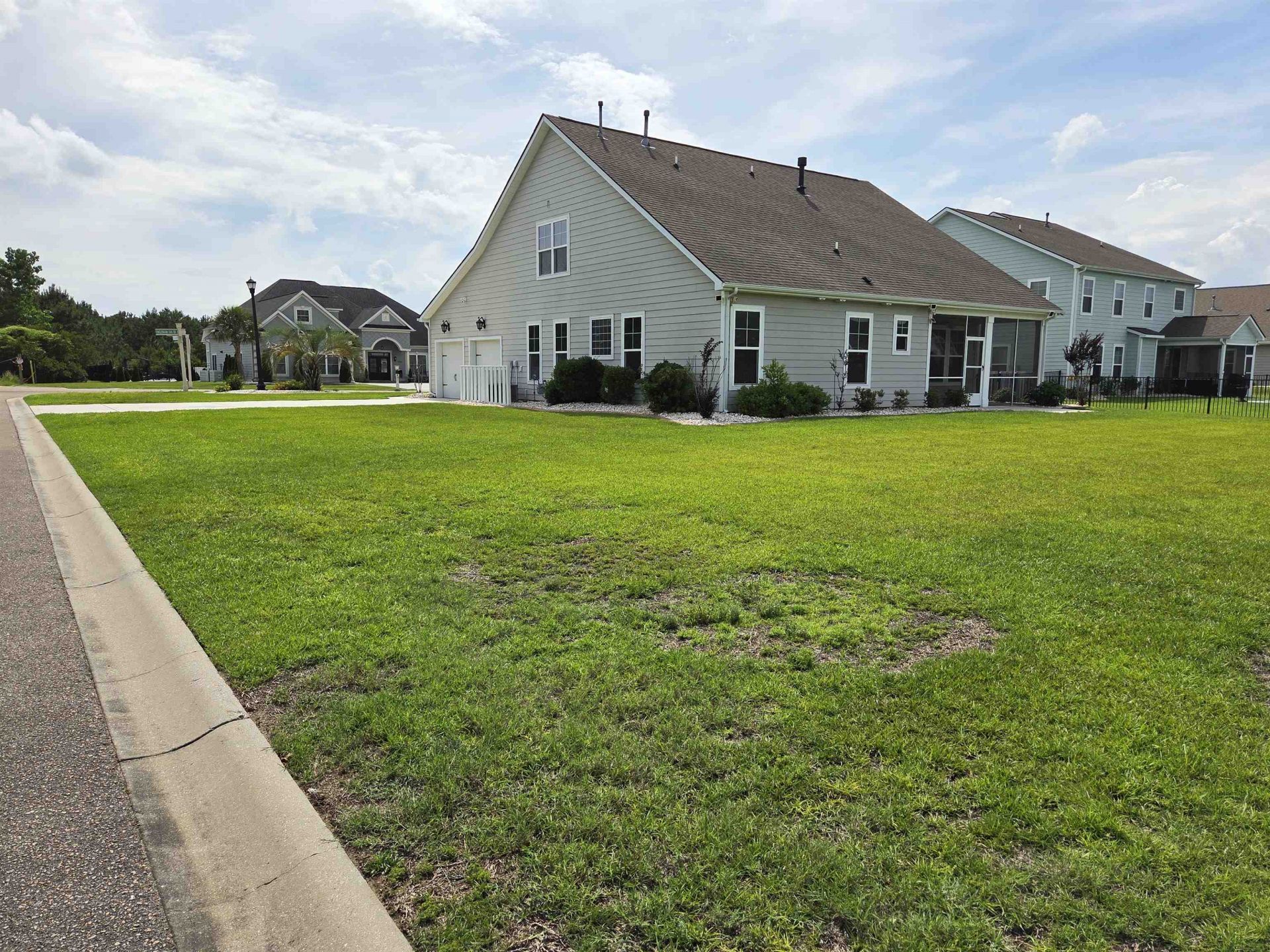 1000 Englemann Oak Dr. Photo 58