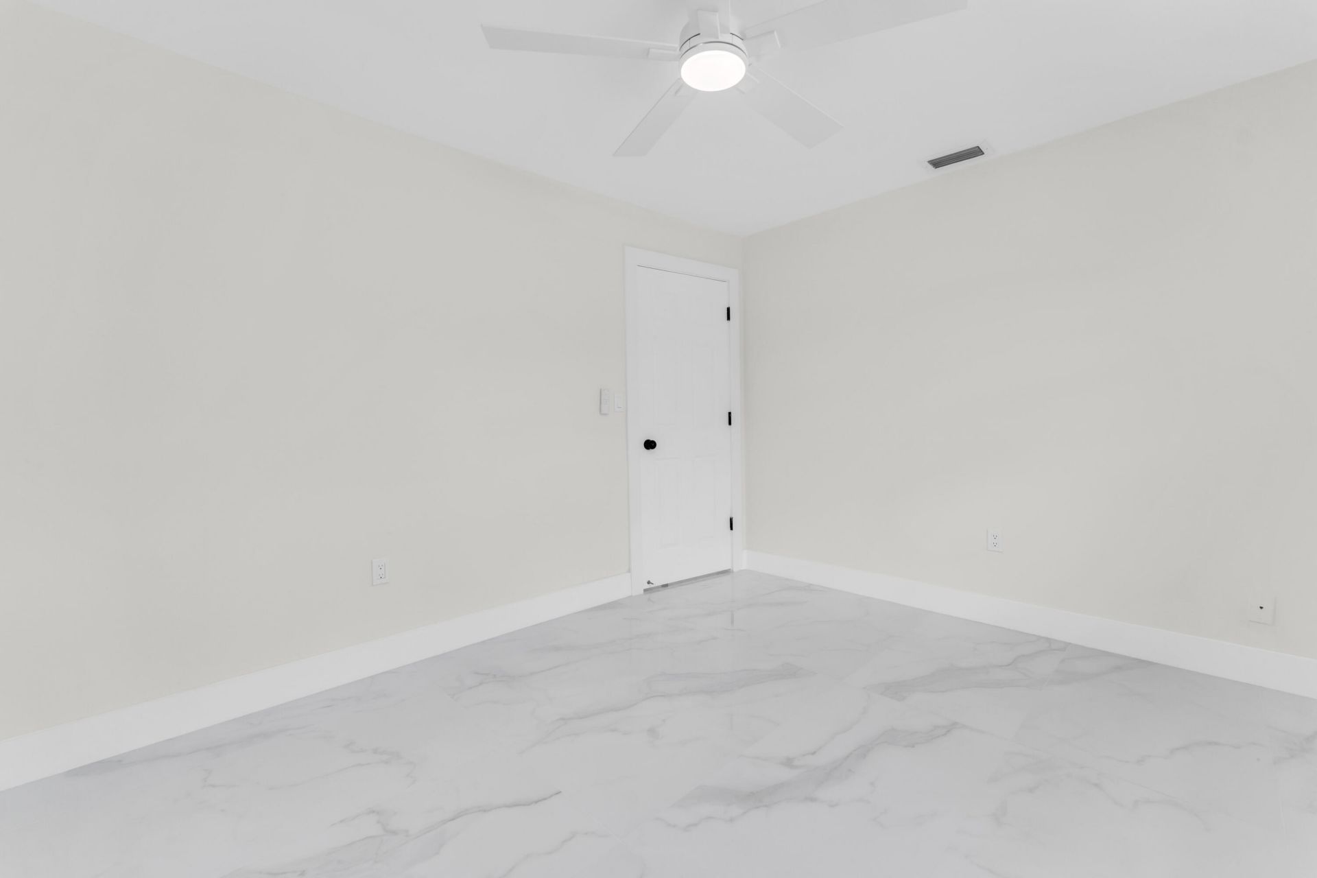 9351 NW 20th Place, Sunrise, FL 33322 Photo