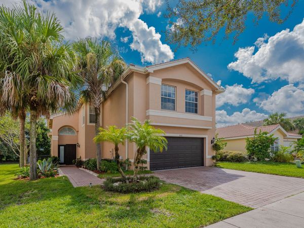 622 S Peppergrass Run S, Royal Palm Beach, FL 33411