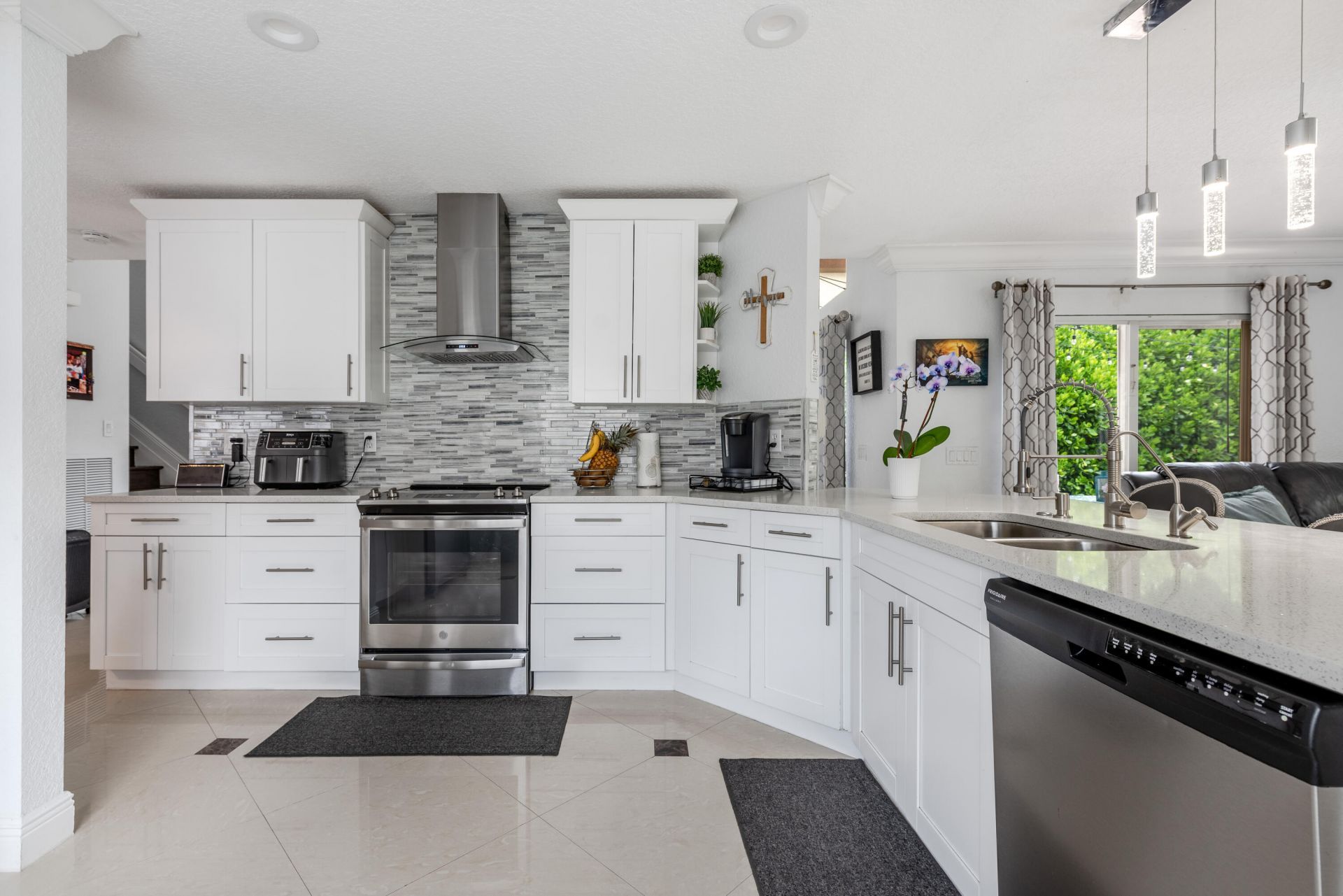 622 S Peppergrass Run S, Royal Palm Beach, FL 33411 Photo