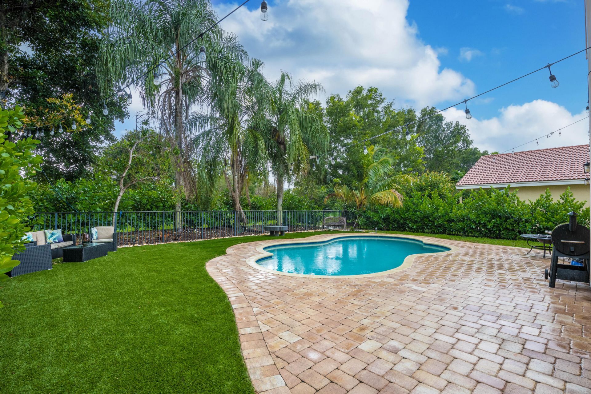 622 S Peppergrass Run S, Royal Palm Beach, FL 33411 Photo