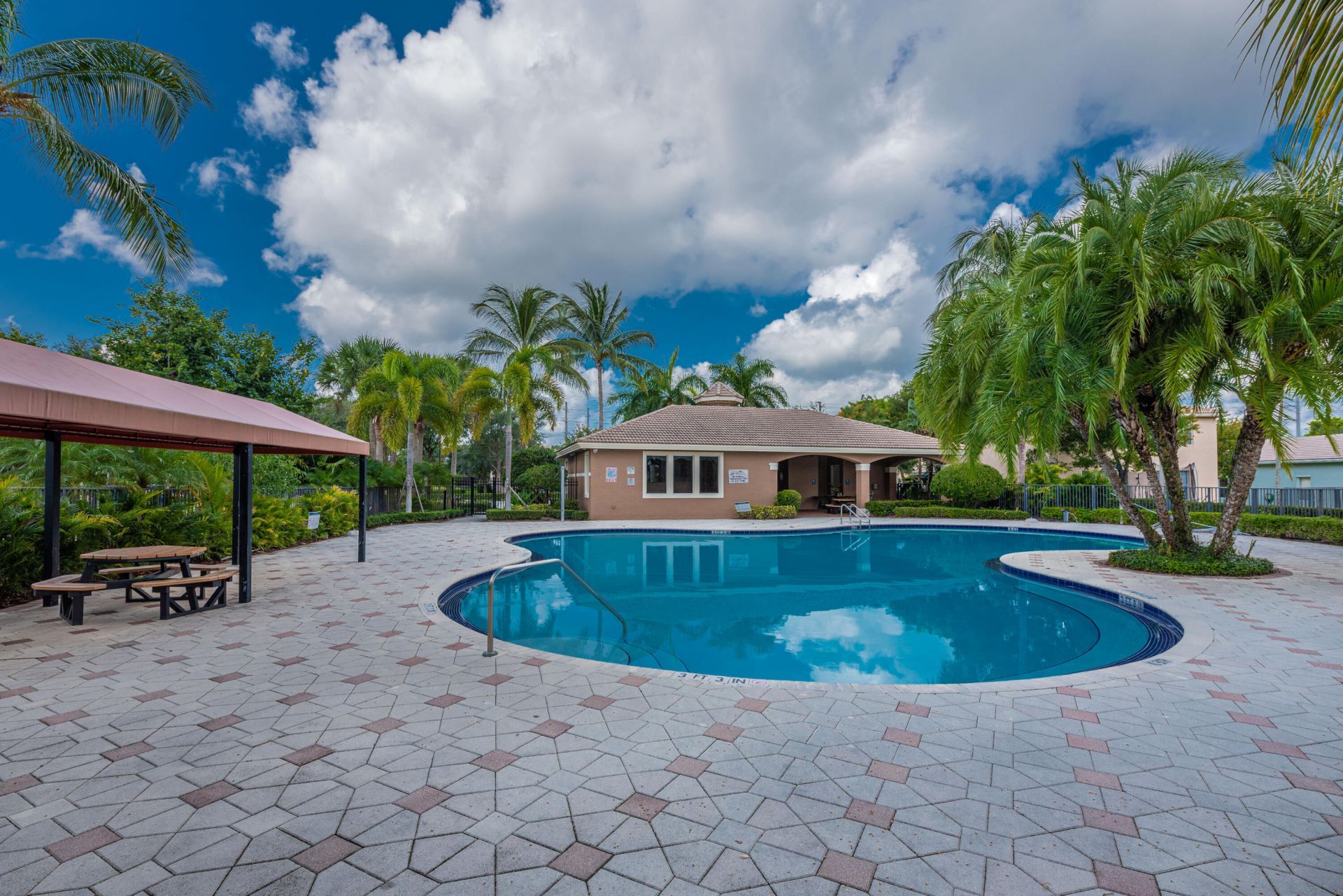 622 S Peppergrass Run S, Royal Palm Beach, FL 33411 Photo