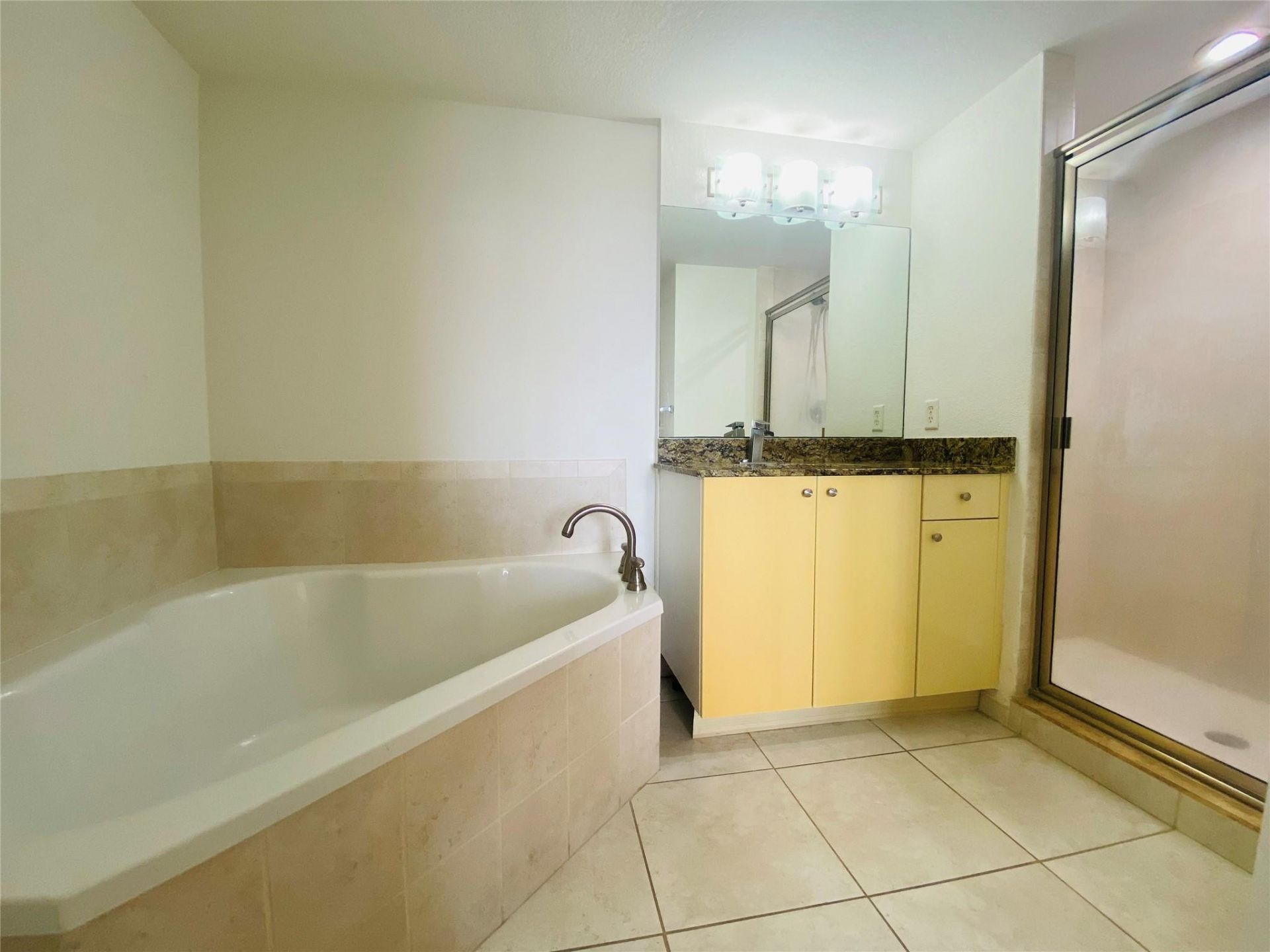 1830 Radius Drive, Hollywood, FL 33020 Photo