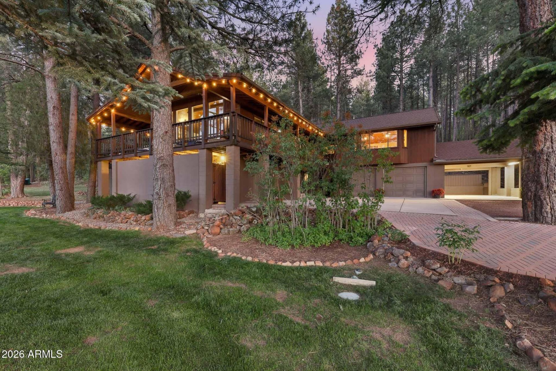 395 E Navajo Road, Munds Park, AZ 86017 Main Photo