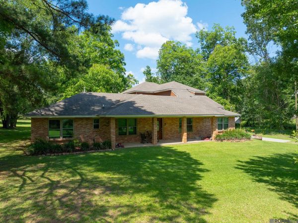 10890 Brown Rd, St Francisville, LA 70775