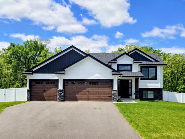 18592 Salem Street NW, Elk River, MN 55330