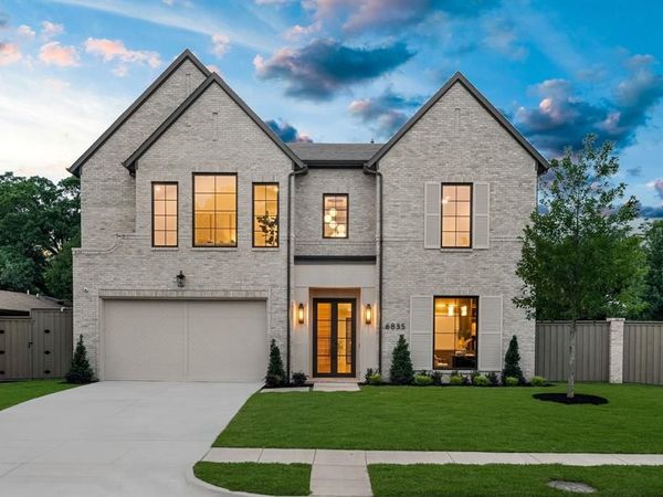 6835 Dalhart Lane, Dallas, TX 75214