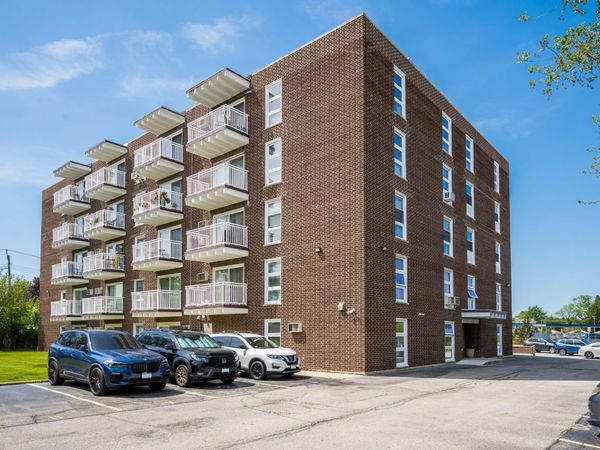 7225 W Higgins Avenue, Unit 502, Chicago, IL 60656