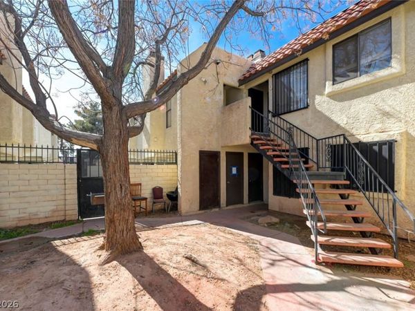 2125 Sun Avenue , Unit B, North Las Vegas, NV 89030