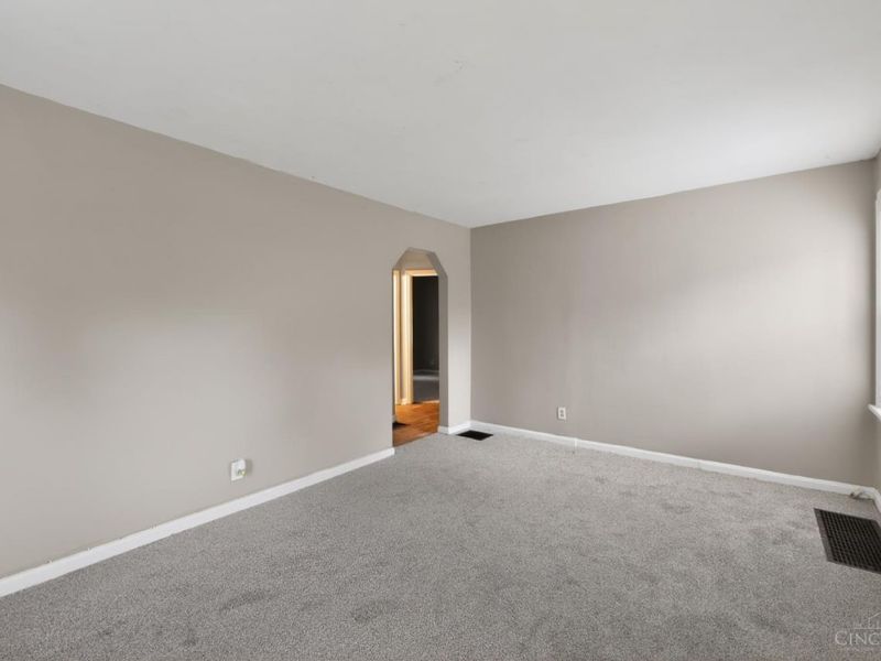 1866 Ashbrook Drive, Cincinnati, OH 45238 Photo 10