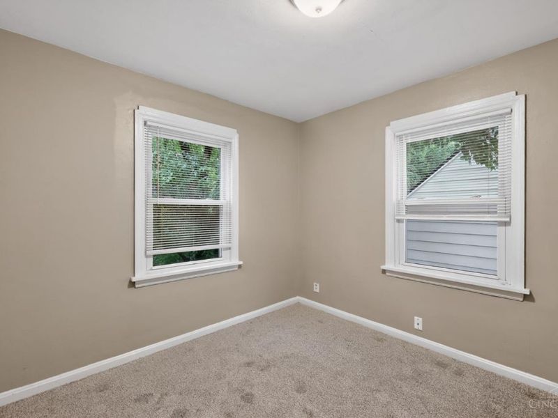 1866 Ashbrook Drive, Cincinnati, OH 45238 Photo 11