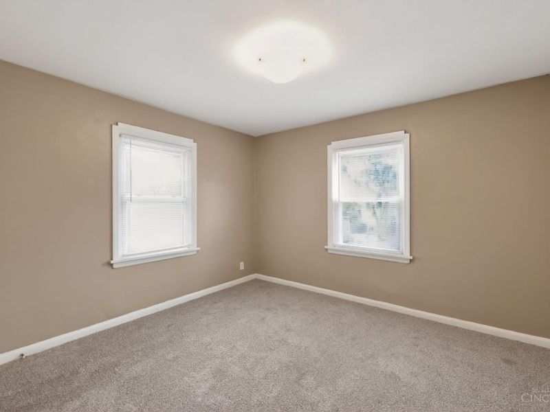 1866 Ashbrook Drive, Cincinnati, OH 45238 Photo 8