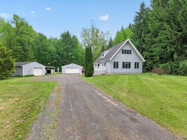 41303 Harris Road, Sumpter Twp, MI 48111