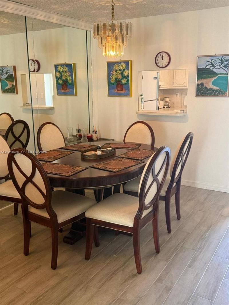 9401 Sunrise Lakes Blvd, Unit 109, Sunrise, FL 33322 Photo