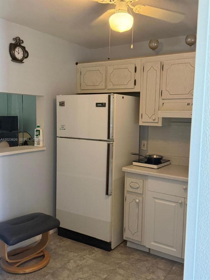 9401 Sunrise Lakes Blvd, Unit 109, Sunrise, FL 33322 Photo