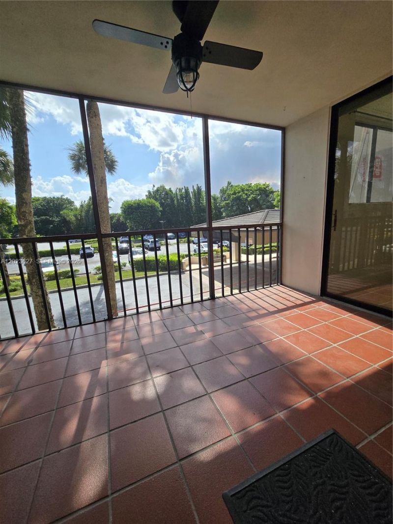 9735 NW 52nd St, Unit 208, Doral, FL 33178 Photo