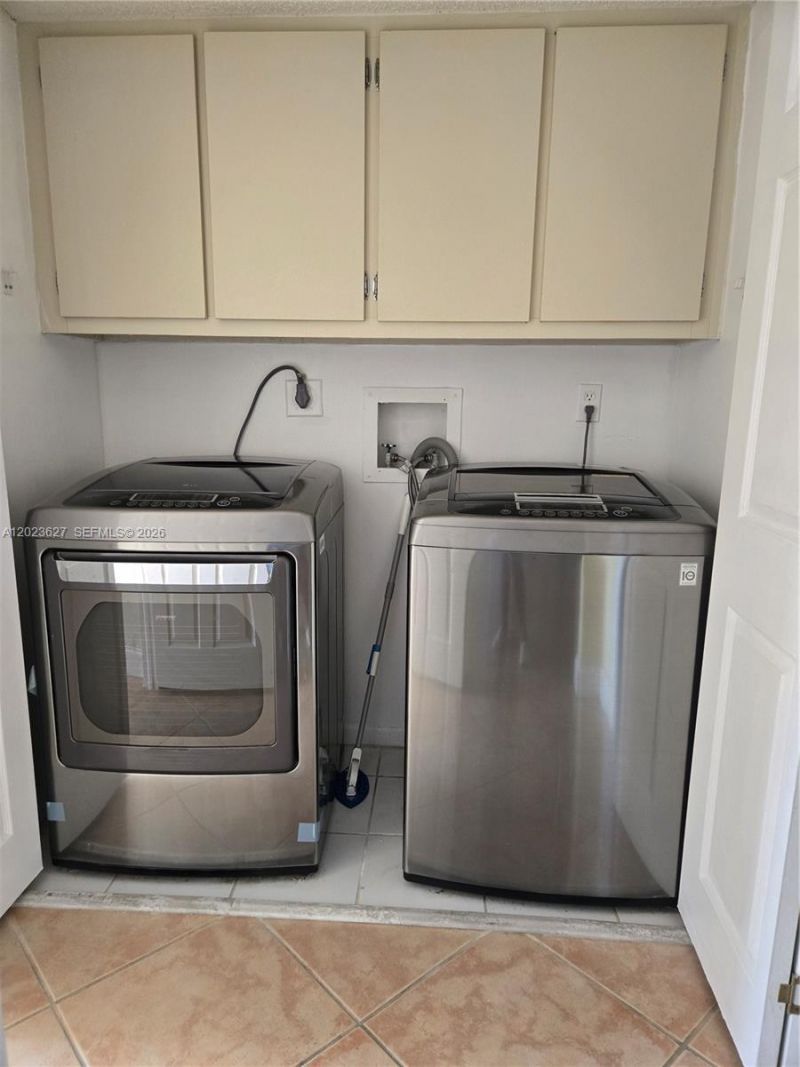 9735 NW 52nd St, Unit 208, Doral, FL 33178 Photo