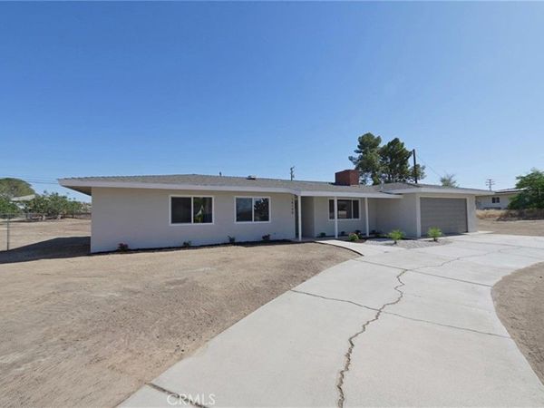 18190 Hiawatha Road, Apple Valley, CA 92307