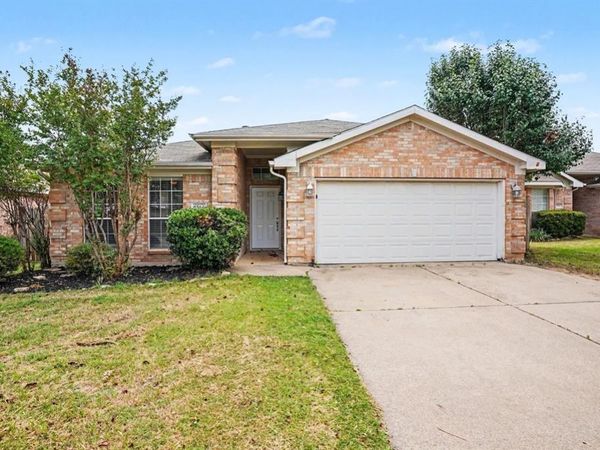 8563 Miami Springs Drive, Fort Worth, TX 76123
