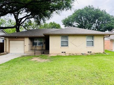 2803 Lockhart Avenue, Dallas, TX 75228