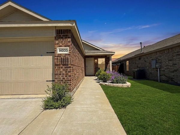 14033 Earlham Street, Pilot Point, TX 76258