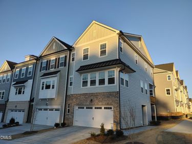 831 Amley Place, Apex, NC 27523