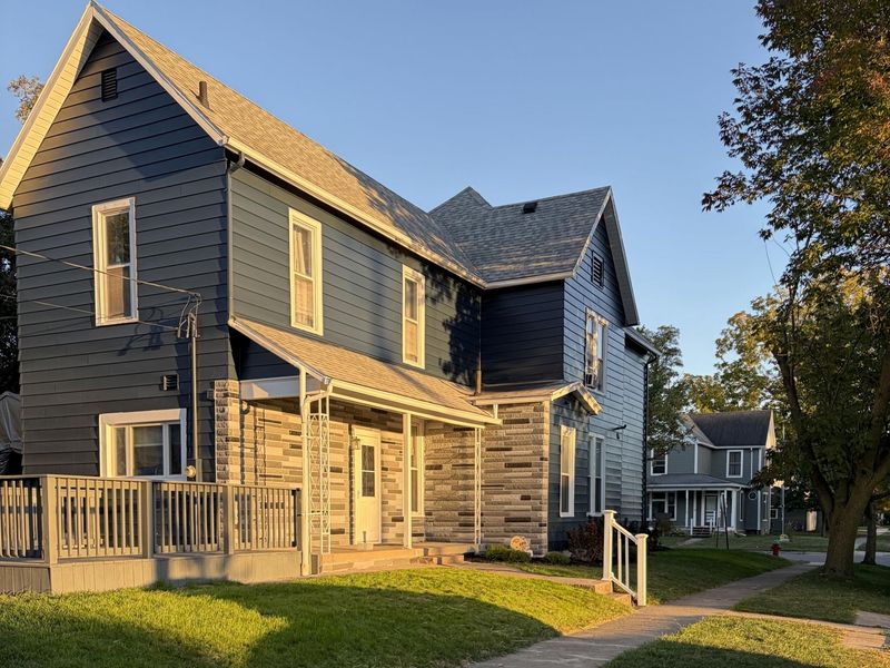 626 W Spring Street, Saint Marys, OH 45885 Photo 2