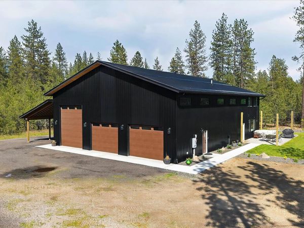 27422 N Hardesty Rd, Chattaroy, WA 99003