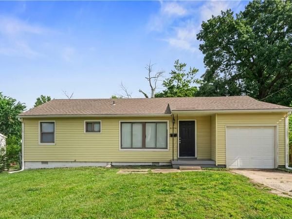 6106 E 147th Terrace, Grandview, MO 64030