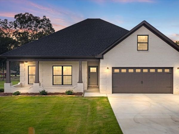 204 Washington Ave , New Hope, AL 35760