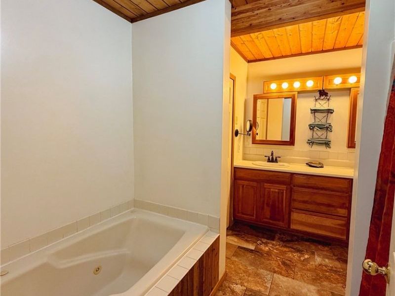 17126 Catsden Road, Chagrin Falls, OH 44023 Photo 28