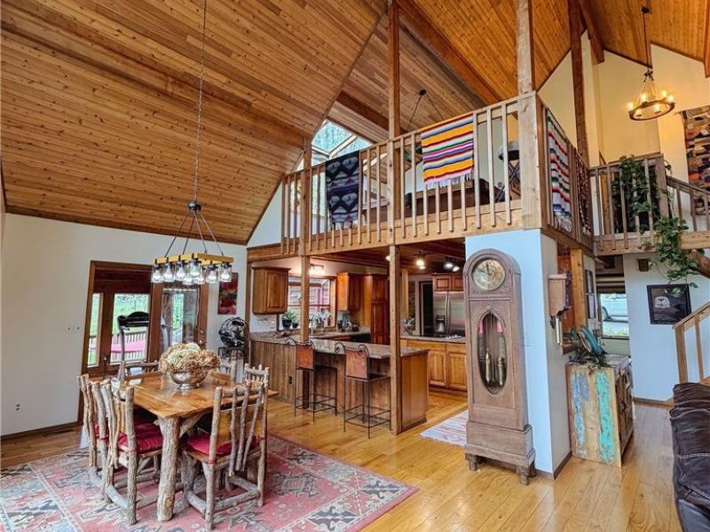 17126 Catsden Road, Chagrin Falls, OH 44023 Photo 8