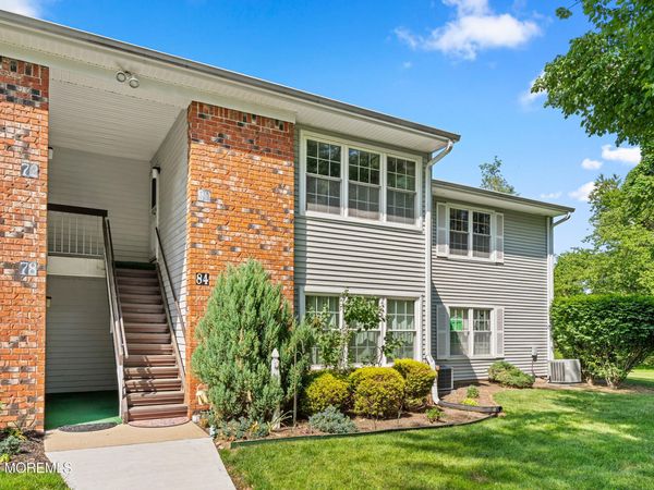 90 Cranberry Court, Red Bank, NJ 07701