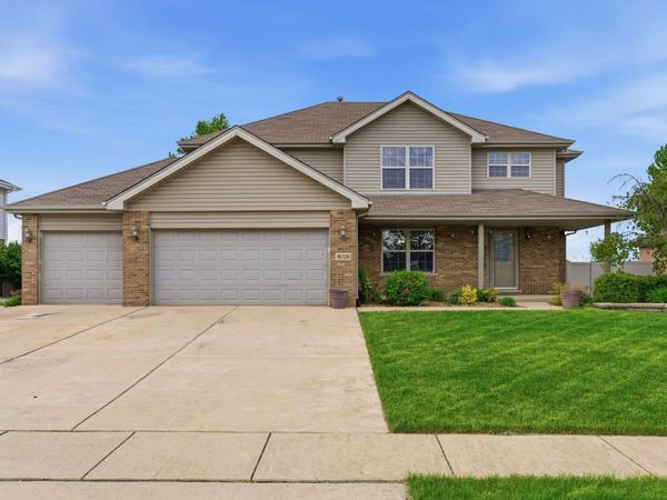 15726 Menominee Court , Manhattan, IL 60442