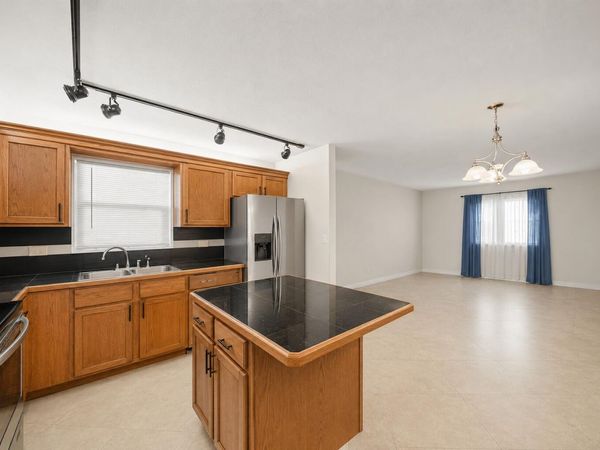 4528 SW 54th Street, Unit 302-b, Fort Lauderdale, FL 33314