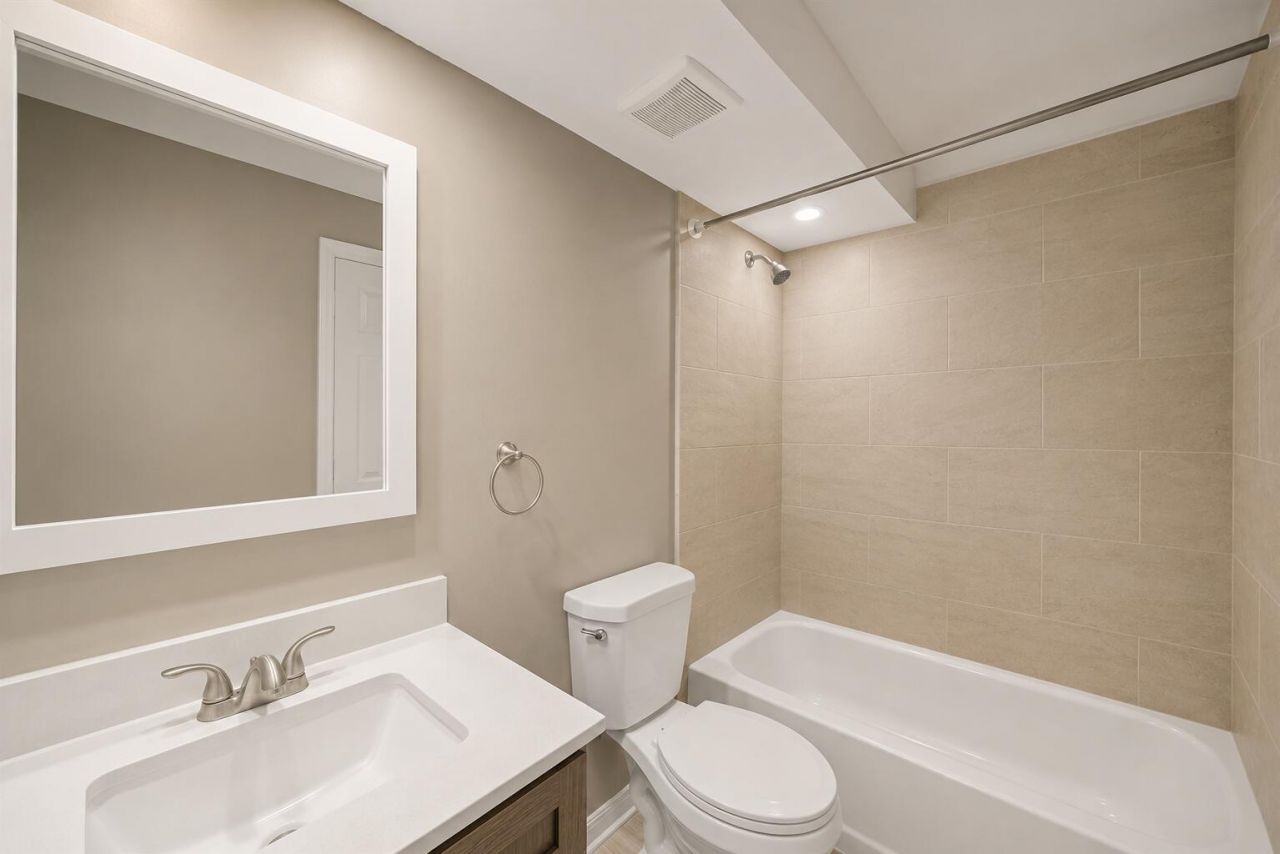 4528 SW 54th Street, Unit 302-b, Fort Lauderdale, FL 33314 Photo
