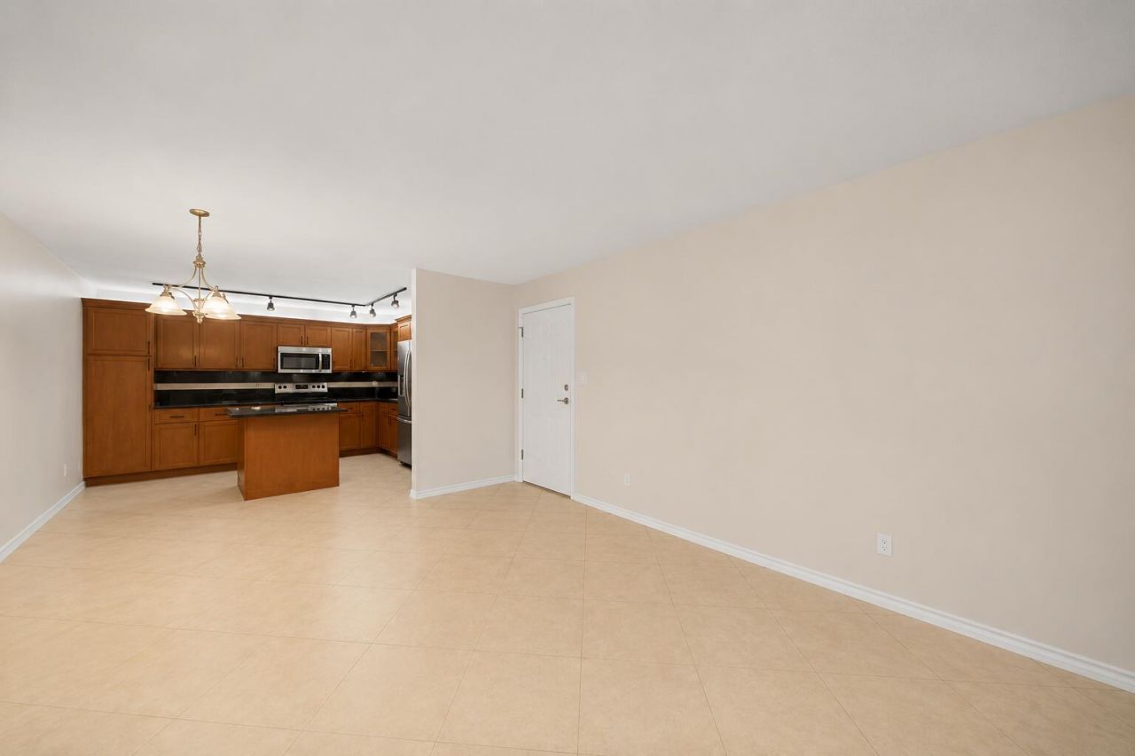 4528 SW 54th Street, Unit 302-b, Fort Lauderdale, FL 33314 Photo