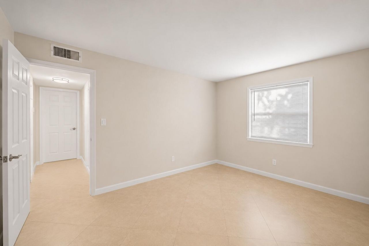 4528 SW 54th Street, Unit 302-b, Fort Lauderdale, FL 33314 Photo