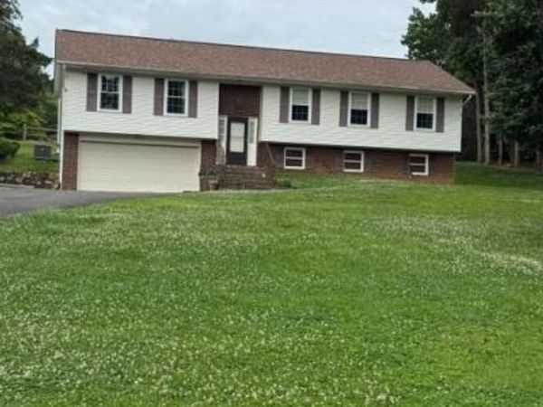 7077 WESTMORELAND DRIVE, WARRENTON, VA 20187