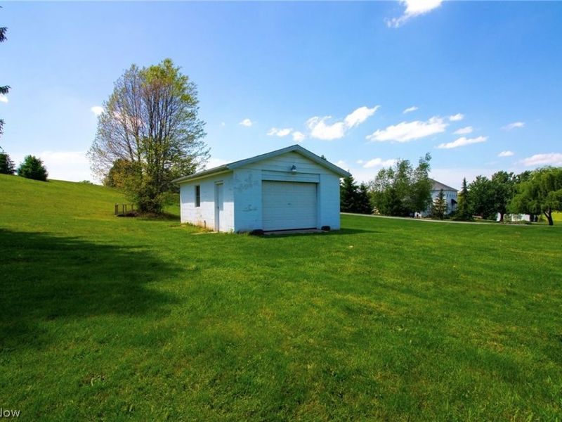 10381 Portage Street NW, Canal Fulton, OH 44614 Photo 23