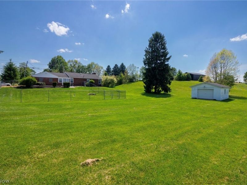 10381 Portage Street NW, Canal Fulton, OH 44614 Photo 24