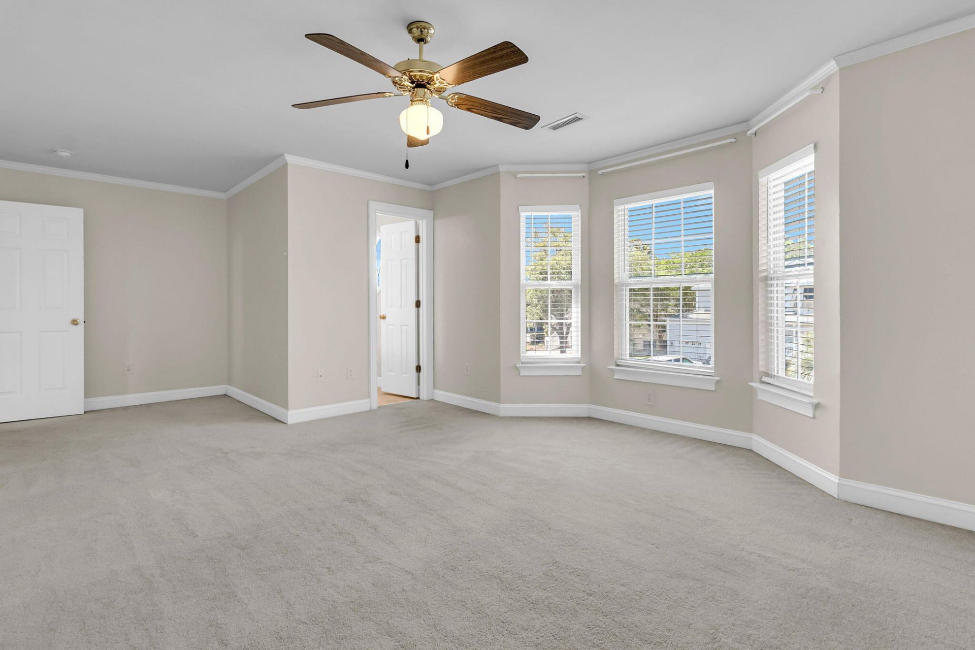 1574 Ocean Neighbors Boulevard Photo 24