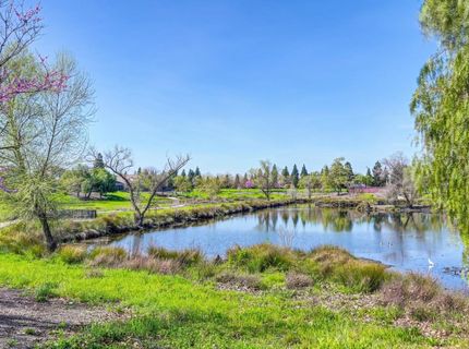1900 Danbrook Dr #223, Unit 223, Sacramento, CA 95835 Photo