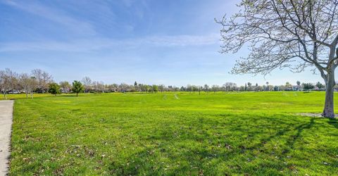 1900 Danbrook Dr #223, Unit 223, Sacramento, CA 95835 Photo